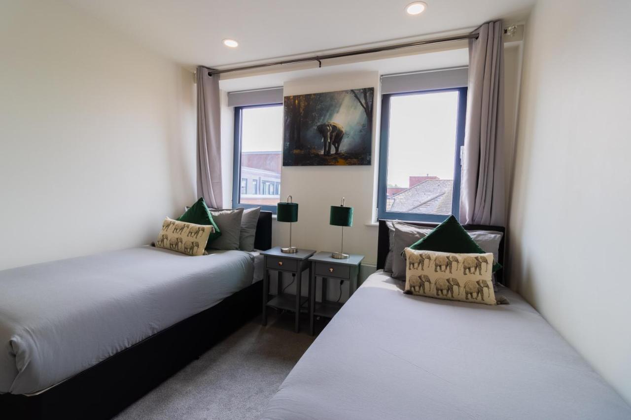 Virexxa Bedford Centre - Executive Suite - 2Bed Flat With Free Parking & Gym Exteriör bild