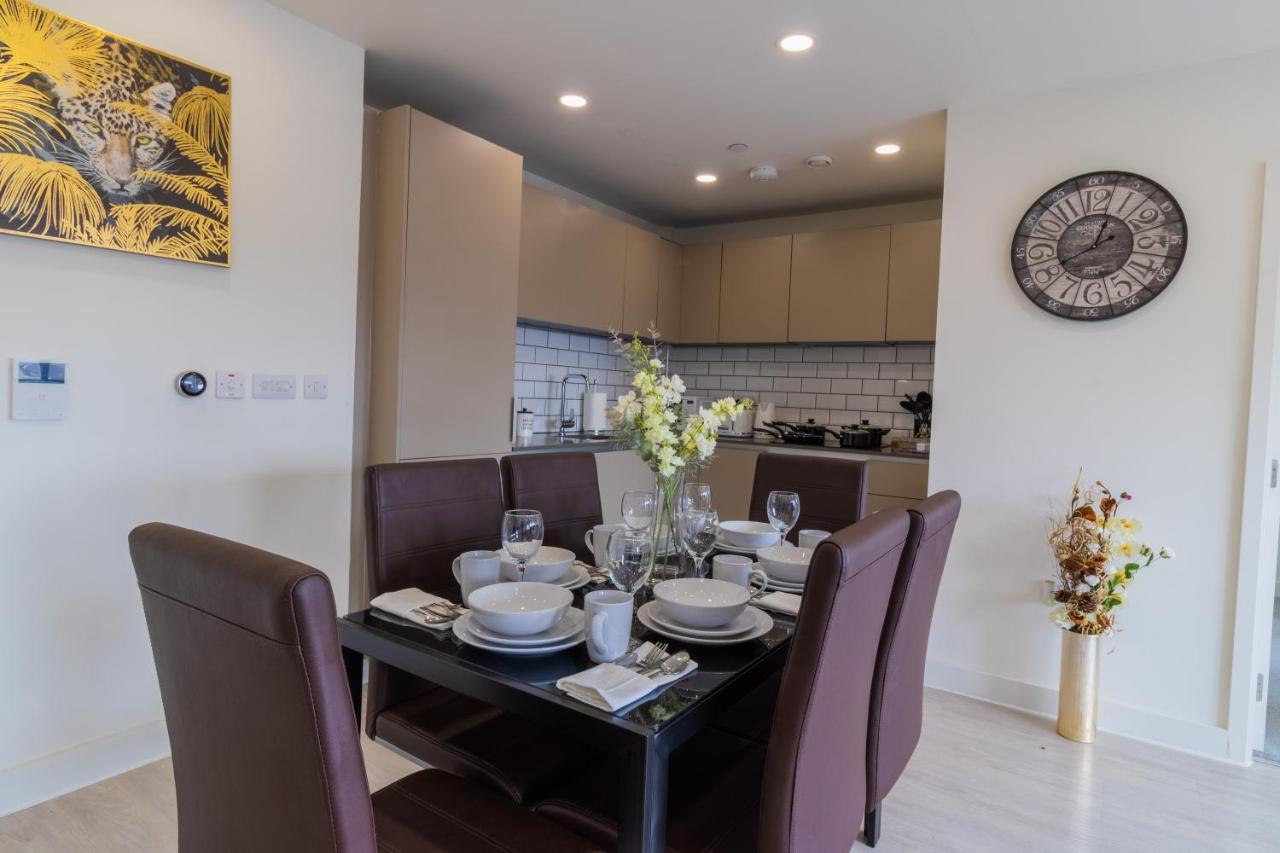 Virexxa Bedford Centre - Executive Suite - 2Bed Flat With Free Parking & Gym Exteriör bild