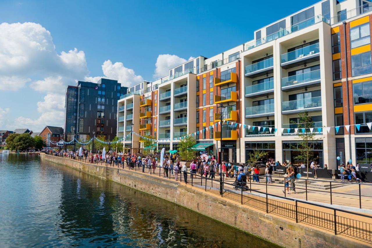 Virexxa Bedford Centre - Executive Suite - 2Bed Flat With Free Parking & Gym Exteriör bild